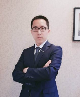 杨滕飞