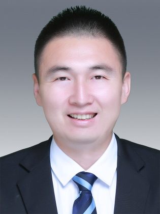 丁铁伟