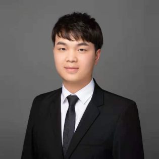 王嘉鑫