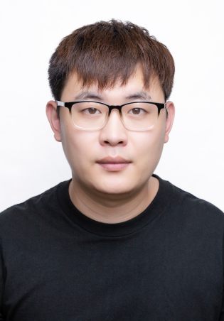 郑厚佳