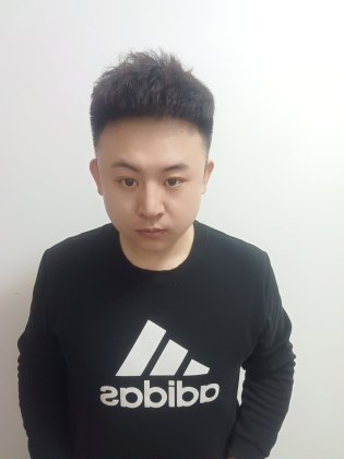 钟一民