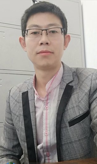 龚举平